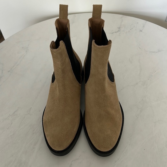NWT & Other Stories Tan Suede Lug Sole Boots - Size 39 - Picture 3 of 5